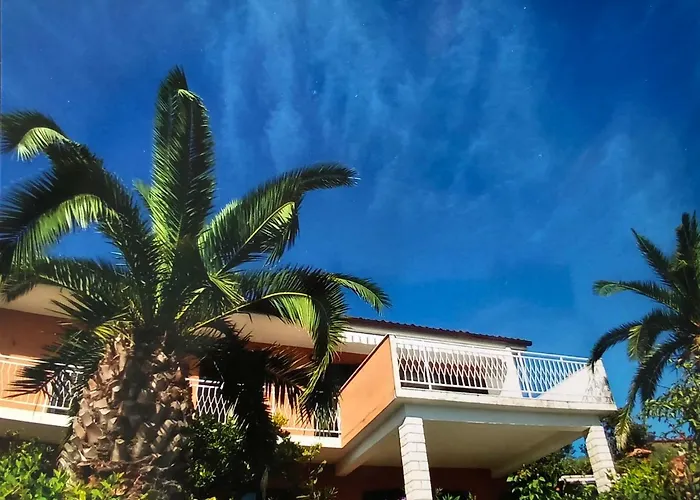 فندق مبيت وإفطار Murko 3*